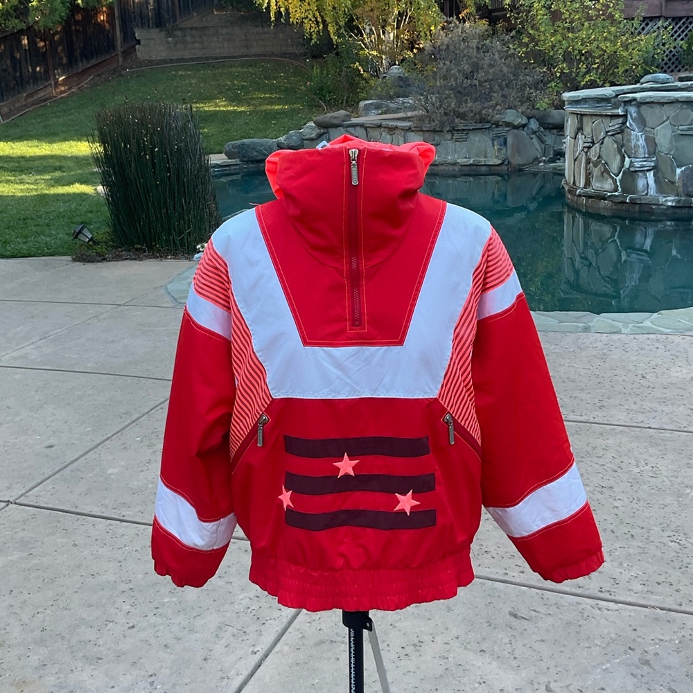 Retro head ski jacket